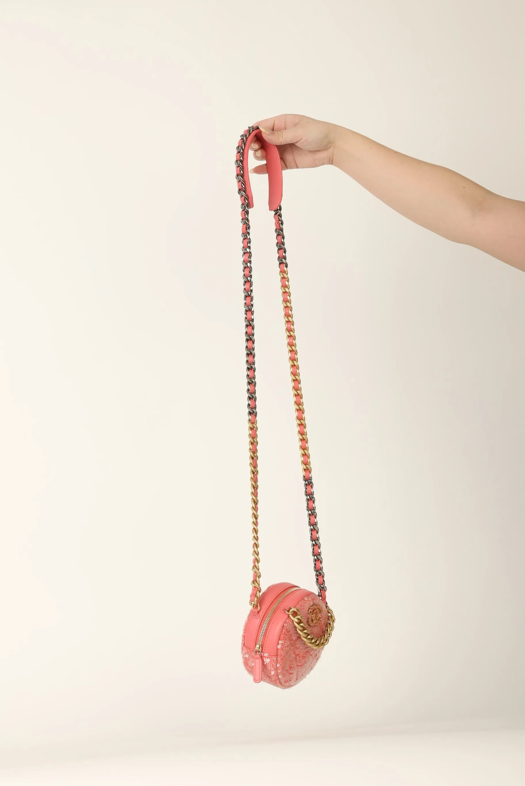 Chanel 19 Sequin Round Crossbody
