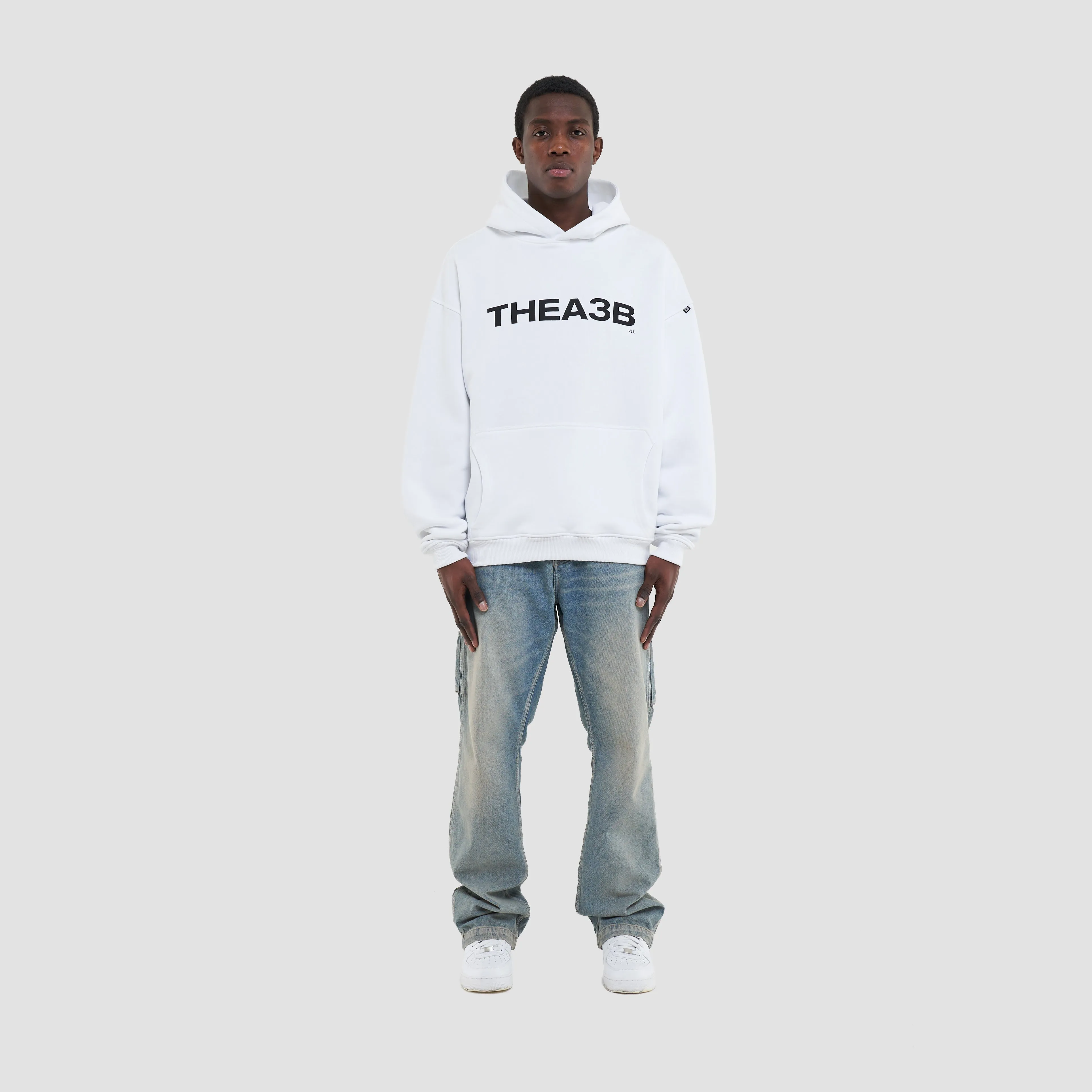 ESSENCE LOGO HOODIE - WHITE